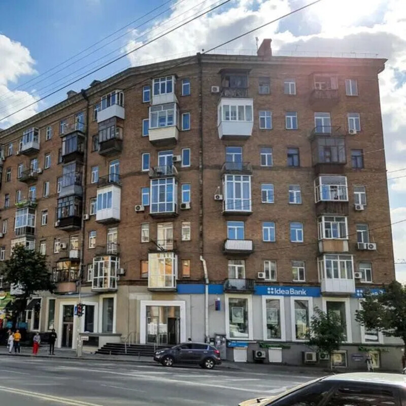 Продам 3-х к. квартира в центре города по ул. Сечевых стрельцов (Артема) 103. Рядом метро Лукьянова, кинотеатр «Киевская Русь», стадион «Старт» Рынок. фото 1 Продам 3-х к. квартира в центре города по ул. Сечевых стрельцов (Артема) 103. Рядом метро Лукьянова, кинотеатр «Киевская Русь», стадион «Старт» Рынок. фото 1