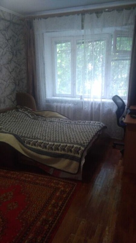 .Продам свою 1 комн.квартирy, yл.Ломоносова 21/14, возле метро Васильковская, рядом озера Голосеевский парк фото 1 .Продам свою 1 комн.квартирy, yл.Ломоносова 21/14, возле метро Васильковская, рядом озера Голосеевский парк фото 1