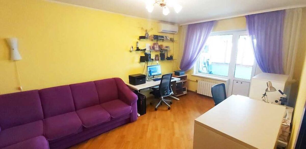 Продам 3-х комнатную квартиру по пр. Академика Палладина, 11( м. Академгородок) фото 1 Продам 3-х комнатную квартиру по пр. Академика Палладина, 11( м. Академгородок) фото 1