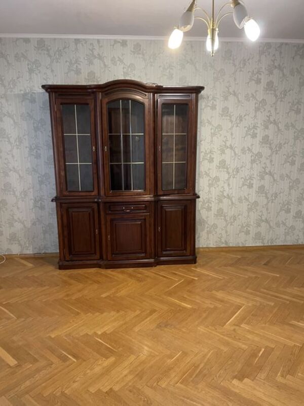 Продам 3-х комнатную квартиру просп. Григоренко, 13 (м. Позняки, м. Осокорки, Дарницкий район) фото 1 Продам 3-х комнатную квартиру просп. Григоренко, 13 (м. Позняки, м. Осокорки, Дарницкий район) фото 1