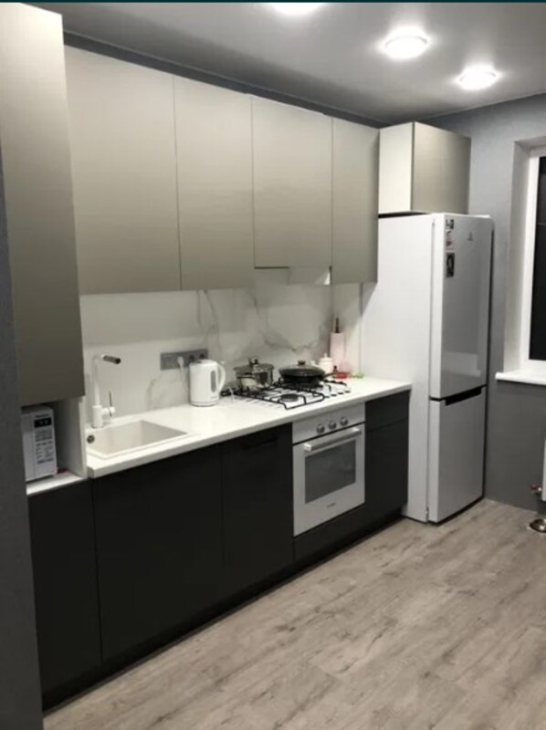 Продам 3 ком квартиру на Лукьяновке фото 1 Продам 3 ком квартиру на Лукьяновке фото 1