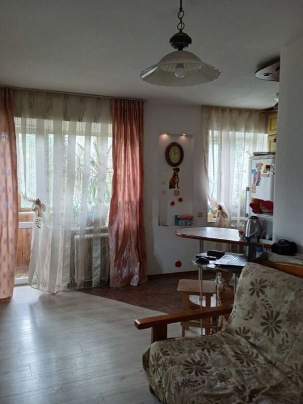 Продам 3 Комнатную Квартиру Голосеево метро Васильковская фото 1 Продам 3 Комнатную Квартиру Голосеево метро Васильковская фото 1