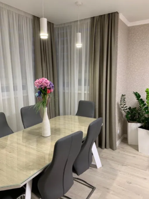 Продам 3-х комнатную квартиру с мебелью на ул. Ревуцкого,40Г (ЖК Лебединый, м. Харьковская, м. Позняки, Дарницкий район) фото 1 Продам 3-х комнатную квартиру с мебелью на ул. Ревуцкого,40Г (ЖК Лебединый, м. Харьковская, м. Позняки, Дарницкий район) фото 1