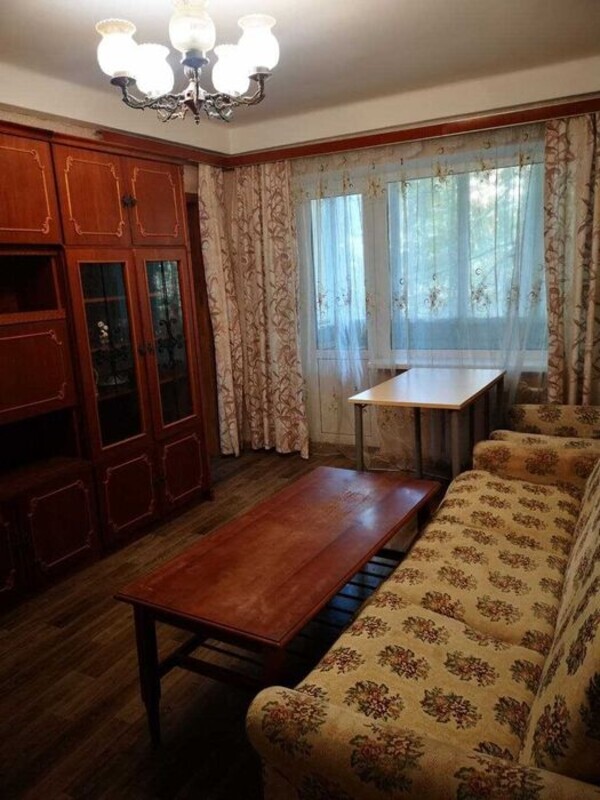 Продаж 2кімнатної квартири по вул. Будівельників, 47 (м. Дарниця, Дарницька площа) фото 1 Продаж 2кімнатної квартири по вул. Будівельників, 47 (м. Дарниця, Дарницька площа) фото 1