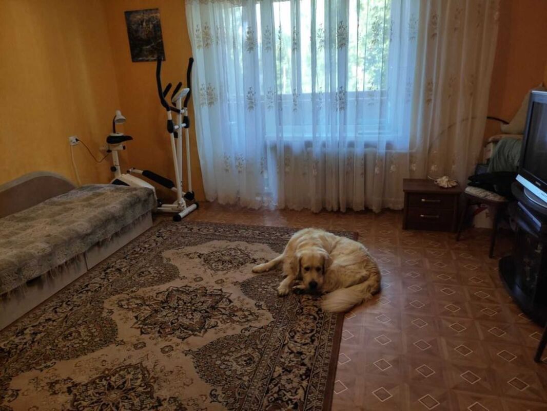 Продаётся 3х комнатная квартира с мебелью по ул. Полесская, 3 (парк Партизанской славы) фото 1 Продаётся 3х комнатная квартира с мебелью по ул. Полесская, 3 (парк Партизанской славы) фото 1