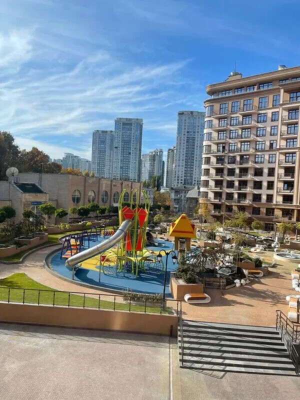Продаётся роскошная квартира в центре Киева в элитном комплексе Pechersk Plaza Жемчужина 84м, ул. Бойчука 17 фото 1 Продаётся роскошная квартира в центре Киева в элитном комплексе Pechersk Plaza Жемчужина 84м, ул. Бойчука 17 фото 1
