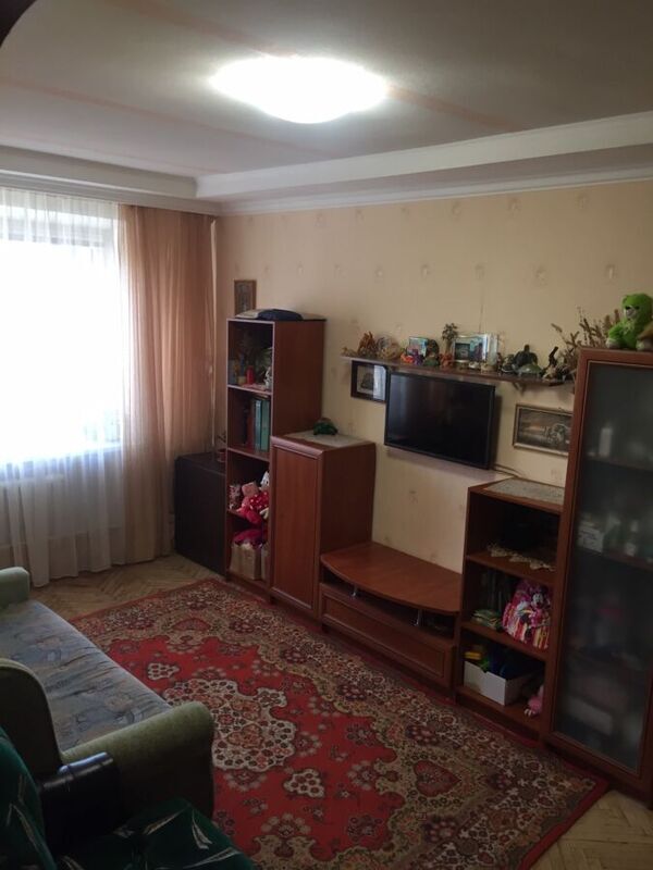 Продам 3х комнатную квартиру по ул. Санаторная, 5 (м. Бориспольская, Дарницкий район, парк Партизанской Славы) фото 1 Продам 3х комнатную квартиру по ул. Санаторная, 5 (м. Бориспольская, Дарницкий район, парк Партизанской Славы) фото 1