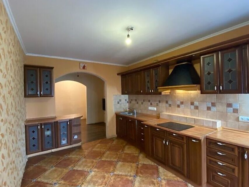 продам 3-х комнатную квартиру, ул. Урловська 15. Рядом метро Позняки, Осокорки, фото 1 продам 3-х комнатную квартиру, ул. Урловська 15. Рядом метро Позняки, Осокорки, фото 1