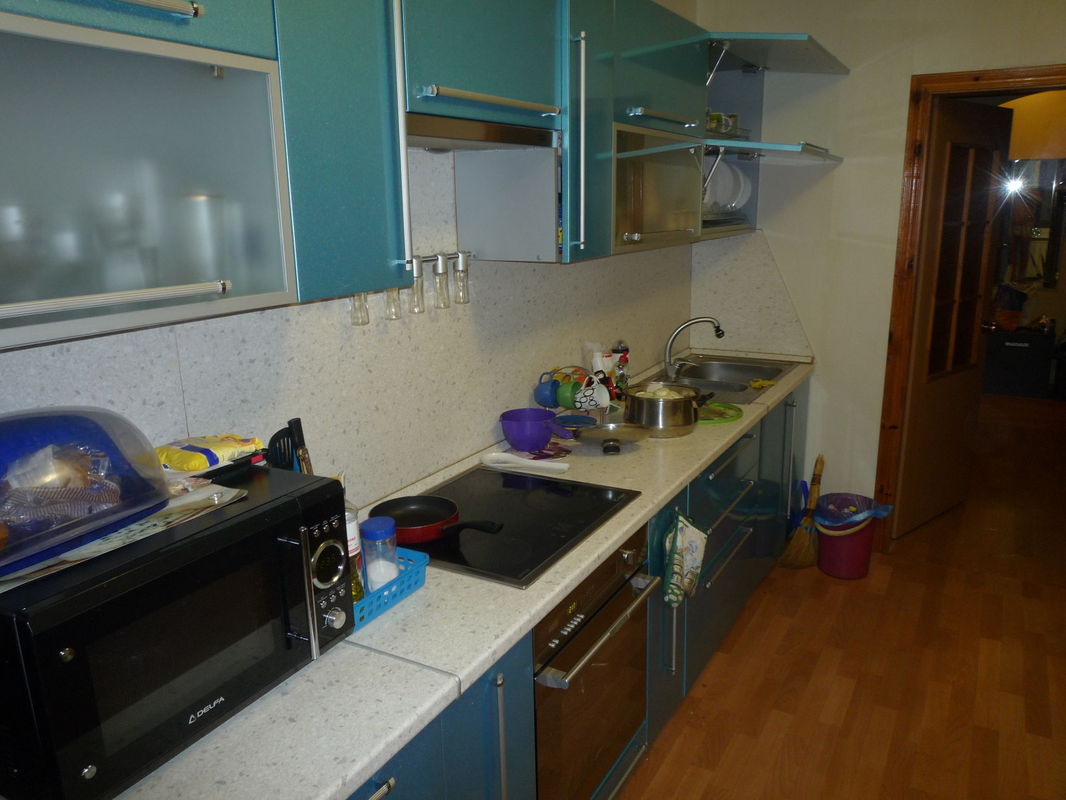 Продається квартира Київ, Подільський, Правды просп., 31а, м. Мінська фото 1 Продається квартира Київ, Подільський, Правды просп., 31а, м. Мінська фото 1