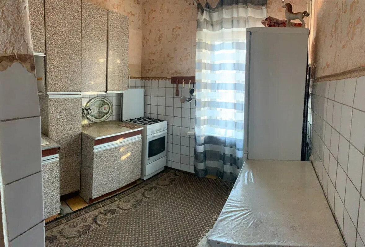 Продам 2-х комн. квартиру, в центре Киева, ул. Владимирская 76Б, рядом три станции метро Площадь Льва Толстого, Университет, Дворец спорта фото 1 Продам 2-х комн. квартиру, в центре Киева, ул. Владимирская 76Б, рядом три станции метро Площадь Льва Толстого, Университет, Дворец спорта фото 1