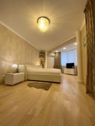   , , ,   ., 24, .   11