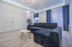 Продам 2-к квартиру с ремонтом в центре на Печерске. м.Кловская - 5мин. фото 3 Продам 2-к квартиру с ремонтом в центре на Печерске. м.Кловская - 5мин. фото 3