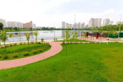 Продам 2х комна возле метро ЖК Лебединый Ревуцкого, 40г (метро Харьковская) фото 2 Продам 2х комна возле метро ЖК Лебединый Ревуцкого, 40г (метро Харьковская) фото 2