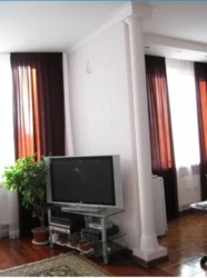 4-  ,   ,  ,     1