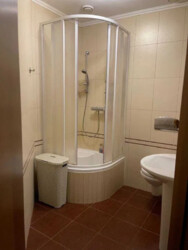  3- .   , -  130   : , Ocean Plaza, , , , ,  ;  4