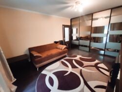 Продається квартира Київ, Дарницький, Драгоманова ул., 8, м. Позняки фото 1 Продається квартира Київ, Дарницький, Драгоманова ул., 8, м. Позняки фото 1