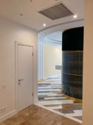 2-  , ,    (),  52  (Pechersk Plaza),     8