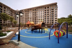 2-  , ,    (),  52  (Pechersk Plaza),     17