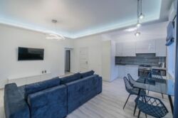 Продам 2-к квартиру с ремонтом в центре на Печерске. м.Кловская - 5мин. фото 1 Продам 2-к квартиру с ремонтом в центре на Печерске. м.Кловская - 5мин. фото 1