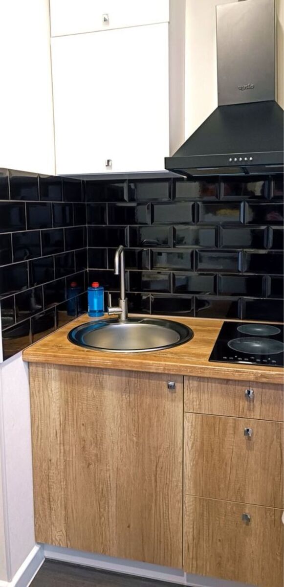 Продається квартира Харківська, Харків, Холодногірський, ЮЖД, Малиновского ул., 7, м. Вокзальна (Південний вокзал) фото 1 Продається квартира Харківська, Харків, Холодногірський, ЮЖД, Малиновского ул., 7, м. Вокзальна (Південний вокзал) фото 1