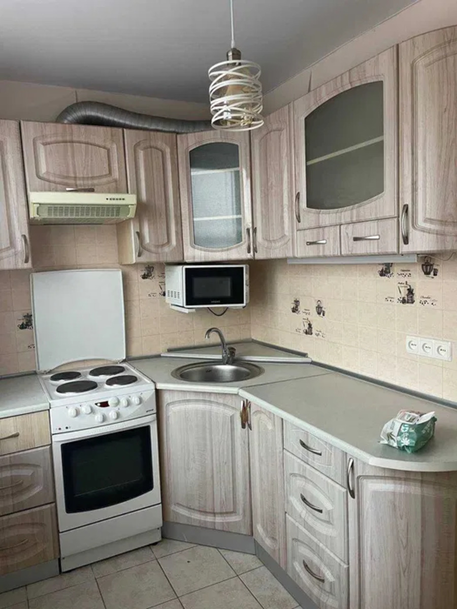 ������ 1 ������� �������� � ����� ���������� �������� �� ��������. ���� 1