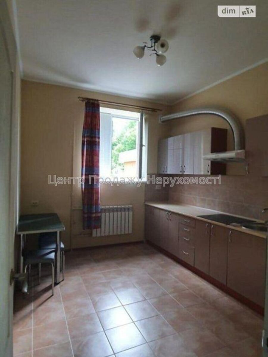 ������ 2� �������� �� ��������� ��� ���� 1