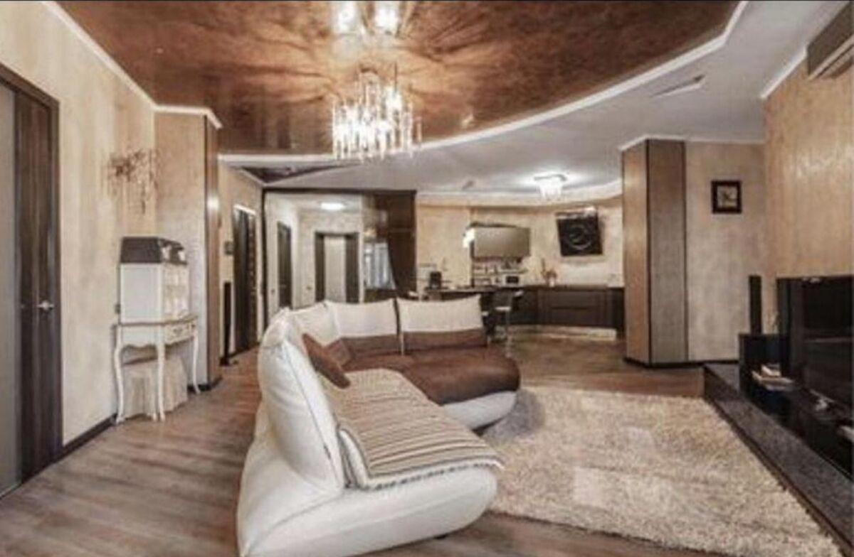 В продаже 4 - комнатная квартира в элитном новострое ЖК Свобода Нагорный центр фото 1 В продаже 4 - комнатная квартира в элитном новострое ЖК Свобода Нагорный центр фото 1