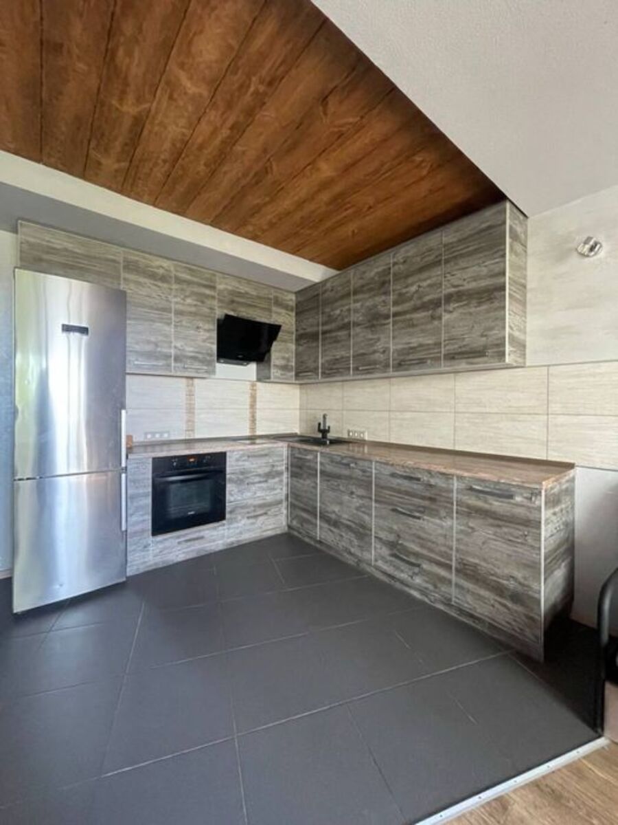 Продам 3-х комнатную на МЖК Интернационалист фото 1 Продам 3-х комнатную на МЖК Интернационалист фото 1