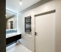 У продажу 3 - кімнатна квартира в ЖК Будинок з ротондами на вул. Сухумська, 11 фото 10 У продажу 3 - кімнатна квартира в ЖК Будинок з ротондами на вул. Сухумська, 11 фото 10