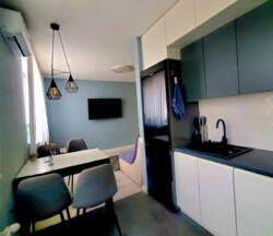 Льва Ландау просп. (50-річчя СРСР), 52-А фото 2 Льва Ландау просп. (50-річчя СРСР), 52-А фото 2