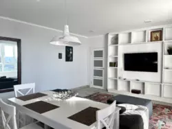 ������ 2 ��������� �������� � ��������� �������� � ��������� �� ���������� �� �������� ����, ��. �������������, 16, ���� 8/16. ���� 2