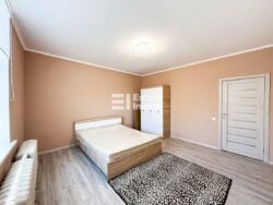 Продам 2 кімн. квартиру. Центр. м. Бекетова. Куликівський узвіз, 13. фото 3 Продам 2 кімн. квартиру. Центр. м. Бекетова. Куликівський узвіз, 13. фото 3