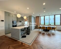 У продажу ексклюзивна 4 кімн. квартира в елітному будинку бізнес-класу на вул. Професорська, 34, ЖК Будинок у Сокільниках. фото 1 У продажу ексклюзивна 4 кімн. квартира в елітному будинку бізнес-класу на вул. Професорська, 34, ЖК Будинок у Сокільниках. фото 1