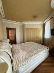 Продам 3х комн.квартиру 117м2,ул.О.Яроша 22,Метро Ботанический Сад фото 9 Продам 3х комн.квартиру 117м2,ул.О.Яроша 22,Метро Ботанический Сад фото 9