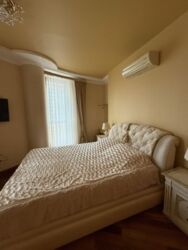 Продам 3х комн.квартиру 117м2,ул.О.Яроша 22,Метро Ботанический Сад фото 7 Продам 3х комн.квартиру 117м2,ул.О.Яроша 22,Метро Ботанический Сад фото 7