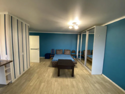 ������� 1� ����� ���. ���, ������� (�.�����) 10, � �������� ���� 7