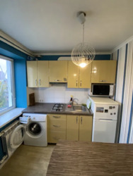 ������� 1� ����� ���. ���, ������� (�.�����) 10, � �������� ���� 9