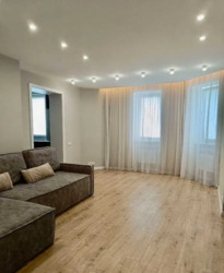 ��������� �������� �� ������� 3-������� �������� ������ 80 �² �� ���������� ���� 1