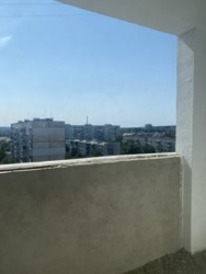 1-� �� ���������� ���� 184-� �2, � ����� 7-����� �� ������ 46.4 �� � ���� 6