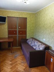 В продаже 2 - комнатная квартира в кирпичном доме в Центре, рядом с Сумским рынком, в доме ведомственной постройки фото 5 В продаже 2 - комнатная квартира в кирпичном доме в Центре, рядом с Сумским рынком, в доме ведомственной постройки фото 5