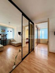 Продам 3 к.кв., СЕРТИФИКАТ,Центр, м. Яр. Мудрого, ул.Лермонтовская фото 12 Продам 3 к.кв., СЕРТИФИКАТ,Центр, м. Яр. Мудрого, ул.Лермонтовская фото 12