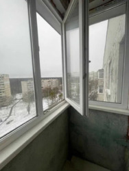 ������ 1 ��. 27 �.��., ����������, �.'������', ������ ����. ���� 4