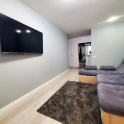 Льва Ландау просп. (50-річчя СРСР), 52-А фото 5 Льва Ландау просп. (50-річчя СРСР), 52-А фото 5