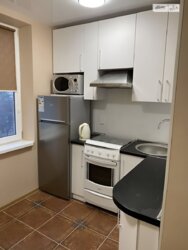 ������ 1� �������� 25.7 ��. � �� ���. ����������� 12 ���� 3