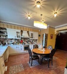 � ������� �������� 4-� ��������� �������� ��. �������� 22-� �� ������� ���� 1