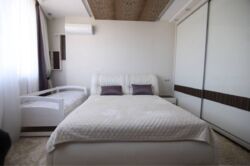 В продаже 3 - комнатная квартира с дорогим эксклюзивным авторским ремонтом в ЖК Эдельвейс по ул. Олимпийской Дворец спорта фото 11 В продаже 3 - комнатная квартира с дорогим эксклюзивным авторским ремонтом в ЖК Эдельвейс по ул. Олимпийской Дворец спорта фото 11