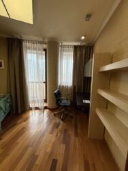 Продам 3х комн.квартиру 117м2,ул.О.Яроша 22,Метро Ботанический Сад фото 10 Продам 3х комн.квартиру 117м2,ул.О.Яроша 22,Метро Ботанический Сад фото 10