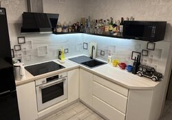 Продам однокомнатную квартиру, в кирпичном доме, проспект Гагарина 167 фото 1 Продам однокомнатную квартиру, в кирпичном доме, проспект Гагарина 167 фото 1