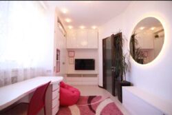 В продаже 3 - комнатная квартира с дорогим эксклюзивным авторским ремонтом в ЖК Эдельвейс по ул. Олимпийской Дворец спорта фото 14 В продаже 3 - комнатная квартира с дорогим эксклюзивным авторским ремонтом в ЖК Эдельвейс по ул. Олимпийской Дворец спорта фото 14