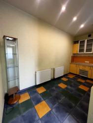 Продаж квартири-офісу у центрі міста фото 6 Продаж квартири-офісу у центрі міста фото 6